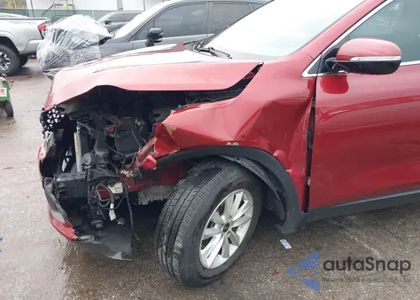 2020 Kia Sorento 2.4L Lx z USA, uszkodzony, nr VIN 5XYPG4A39LG671787